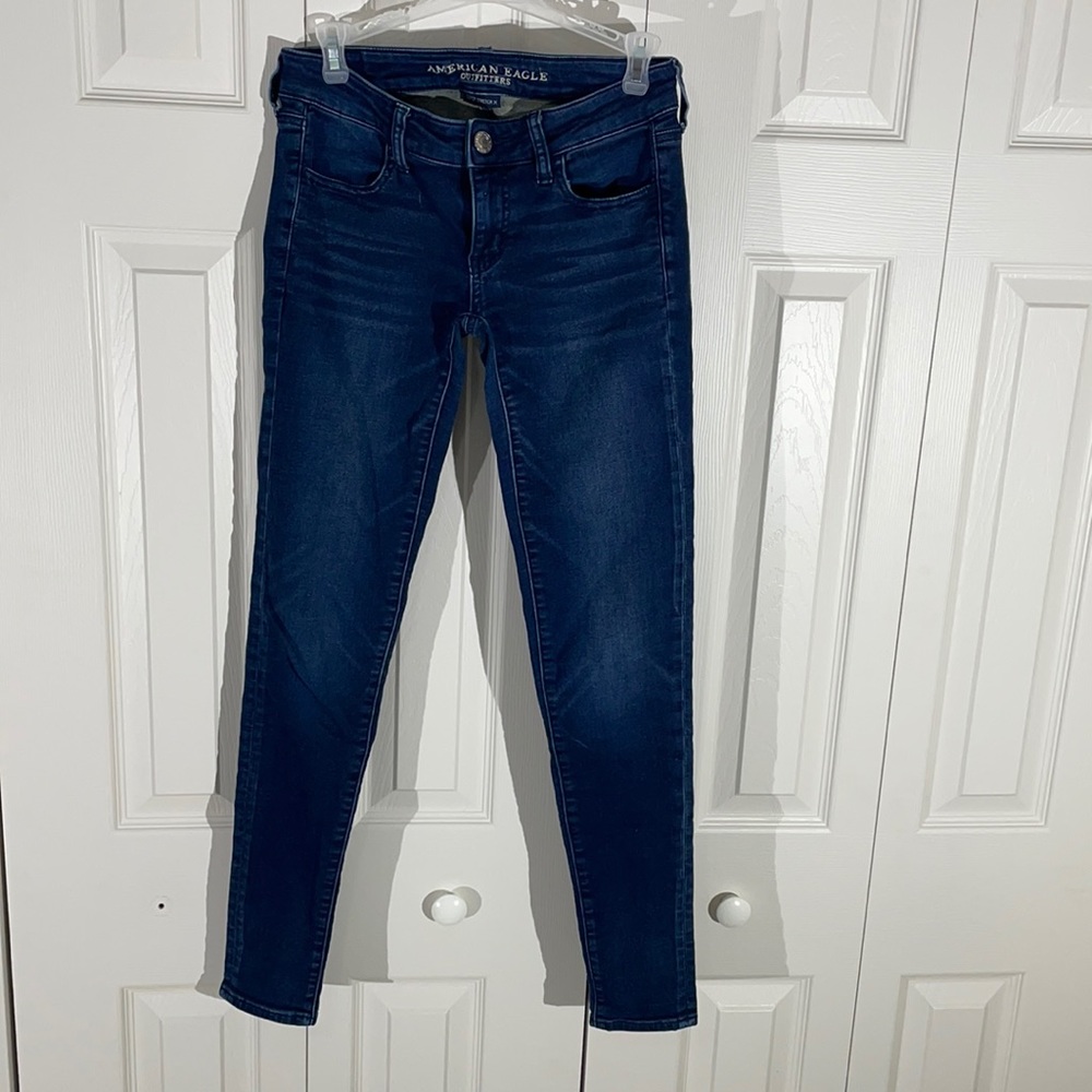 American eagle super skinny stretch jeans. 4L